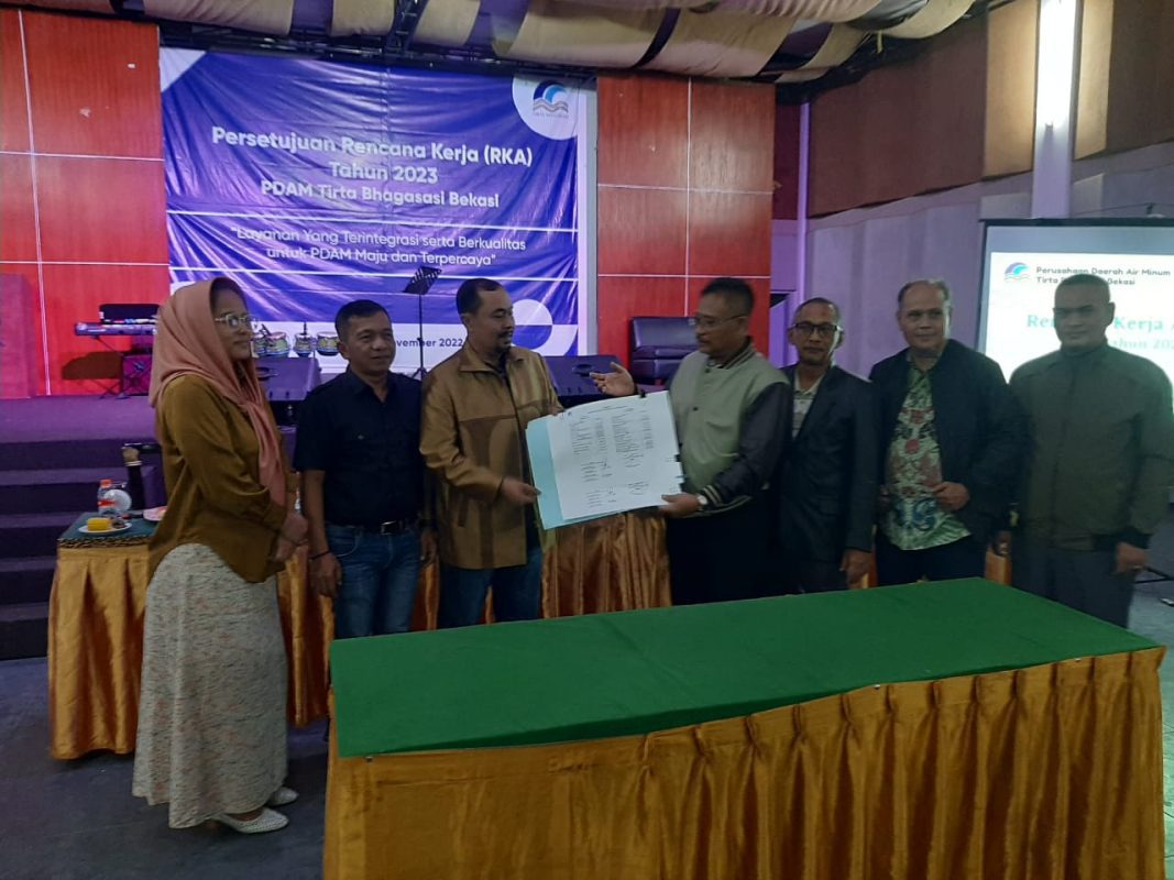 PDAM Tirta Bhagasasi Bekasi Tetapkan, Renbis 2023-2027, Direktur Utama Usep Rahman Salim, Direktur Teknik Johny Dewanto, dan Direktur Usaha Maman Sudarman, Ketua Dewan Pengawas Iwan Ridwan